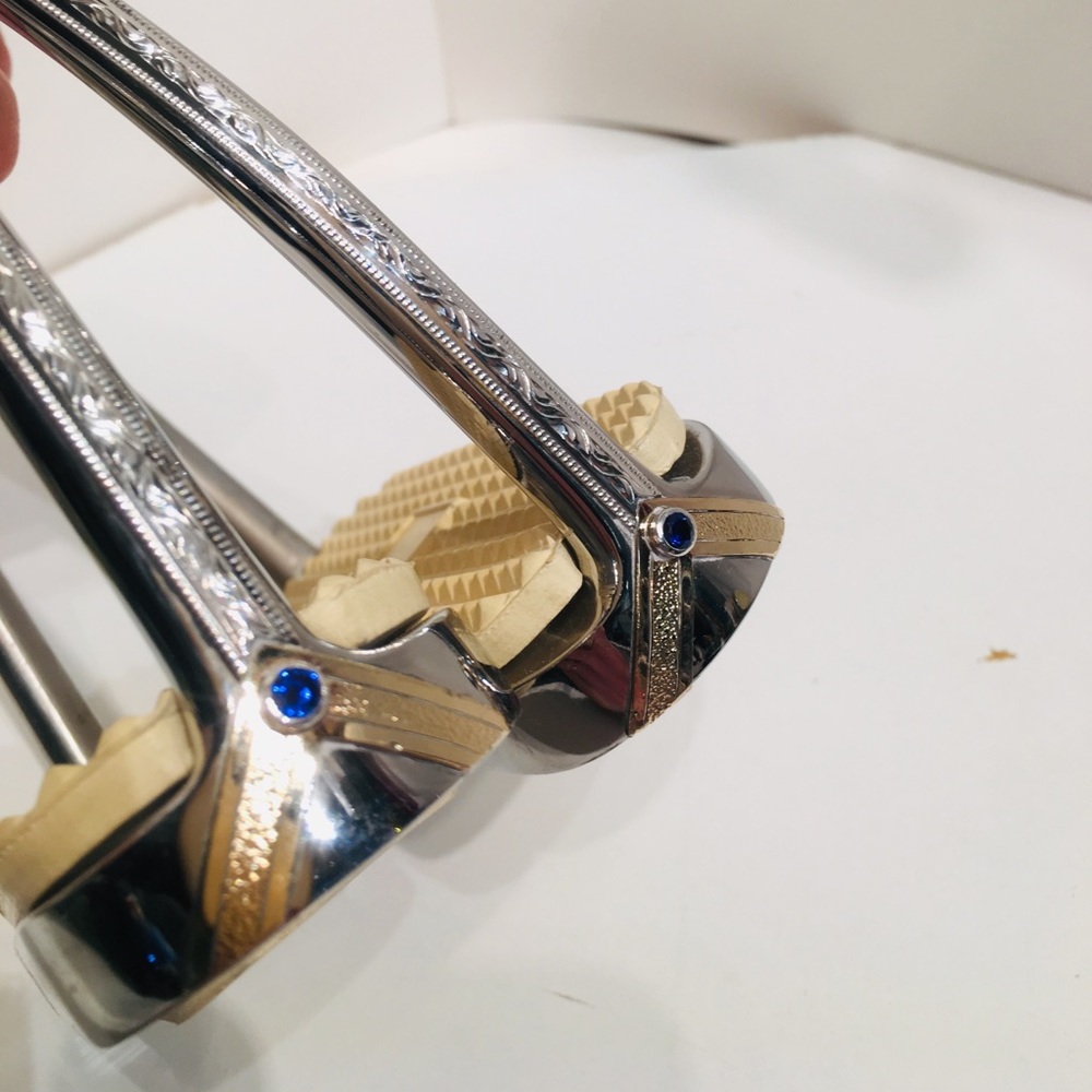 English stirrups